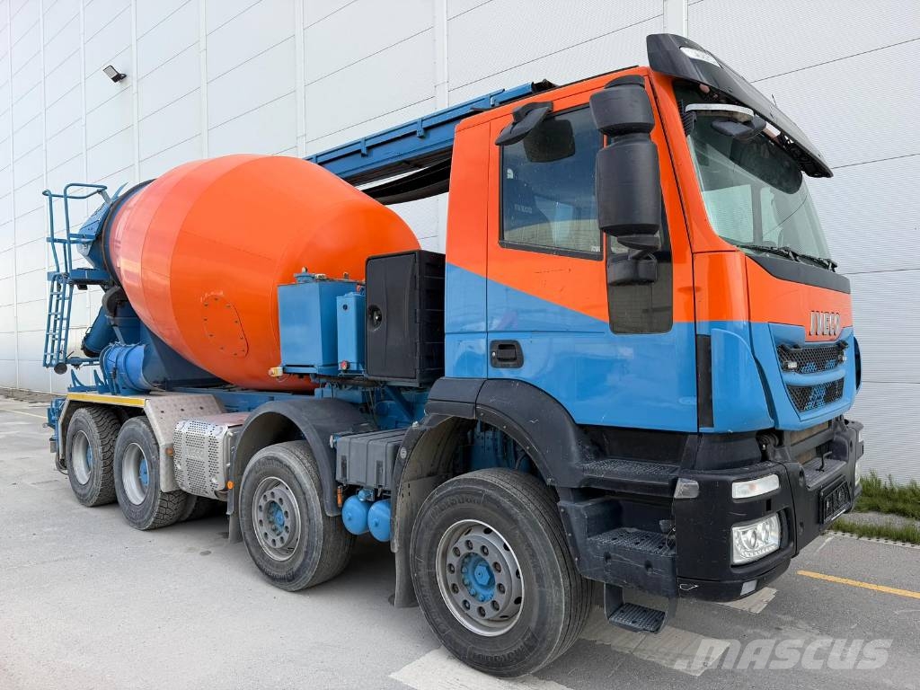 Iveco TRAKKER AD340T45 混凝土/砂漿拌合機