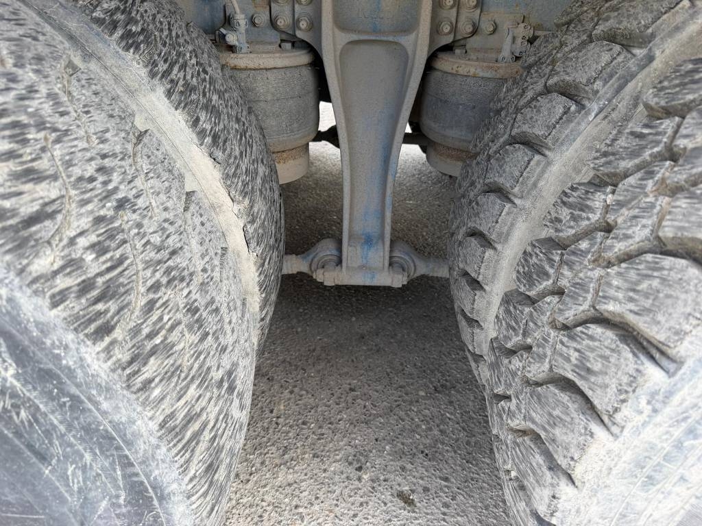 Iveco TRAKKER AD340T45 混凝土/砂漿拌合機