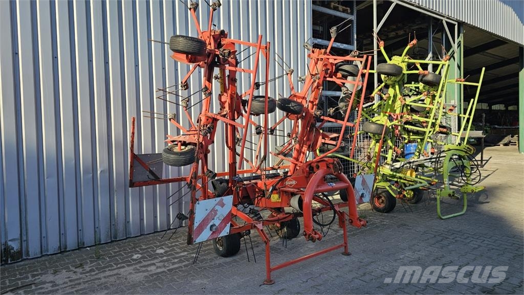 Kuhn GF 8501MH مكابس وميبسات التبن