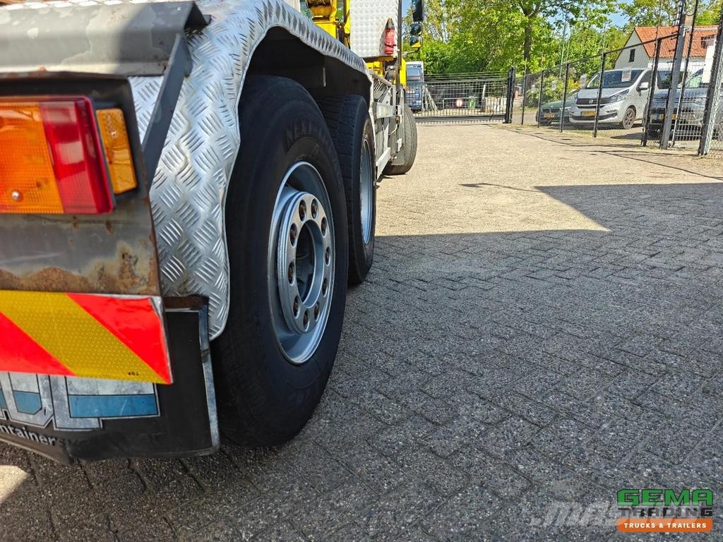 DAF CF 75.310 FAN 6x2/4 Day Cab Euro3 - 21T VDL Hookli Camiones polibrazo