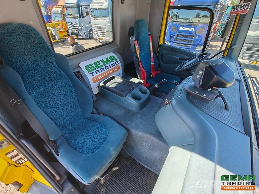 DAF CF 75.310 FAN 6x2/4 Day Cab Euro3 - 21T VDL Hookli Camiones polibrazo