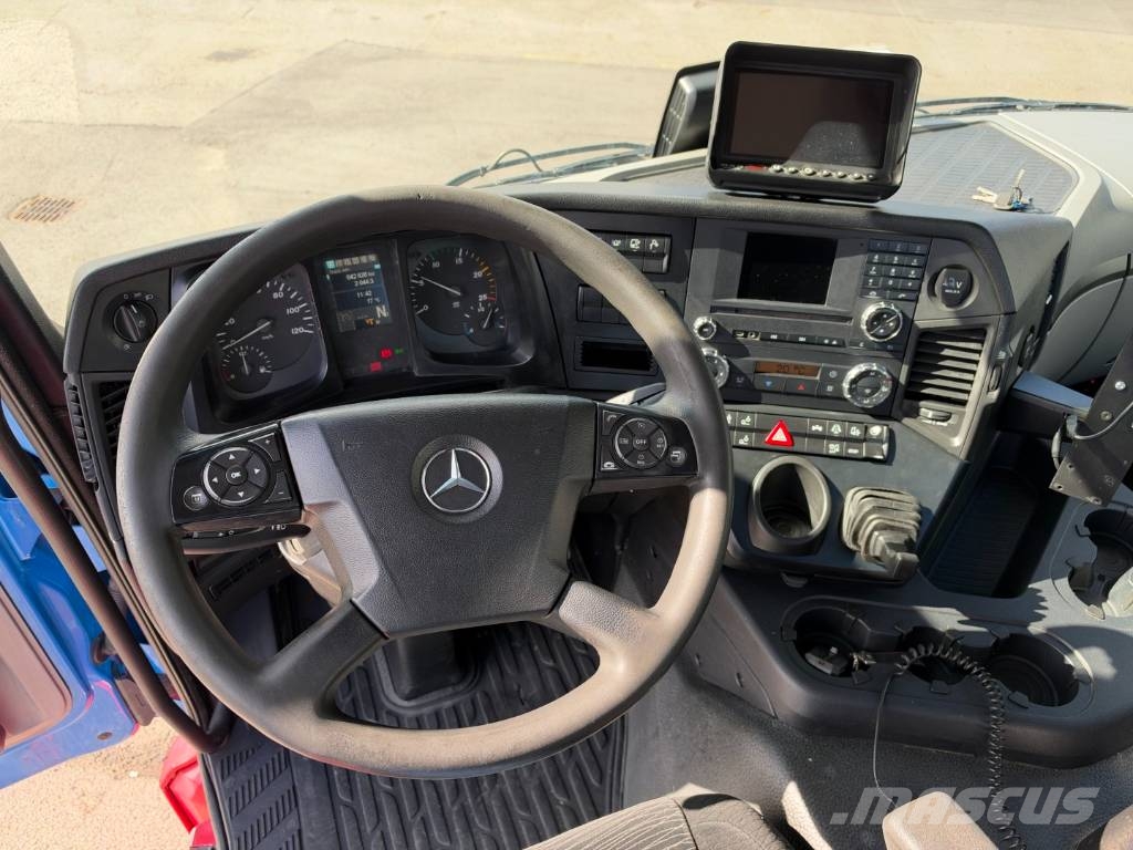 Mercedes-Benz Actros 2543 6x2*4 Multilift Kabeļu pacēlājs nomontējamām kravas mašīnām