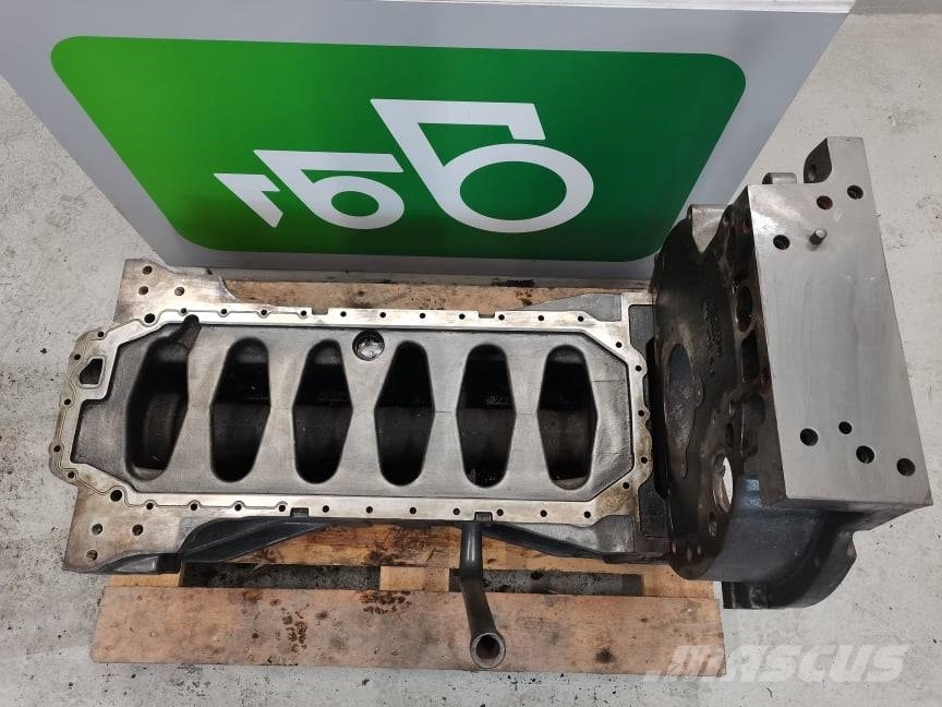 Fendt 936 Vario {TCD 2013 L06 4V} oil pan Motoren