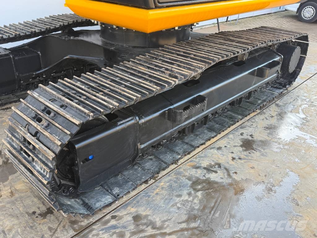 JCB 205 *2026 Model* New / Unused / Hammer Lines 大型油圧ショベル12t以上(パワーショベル・ユンボ)