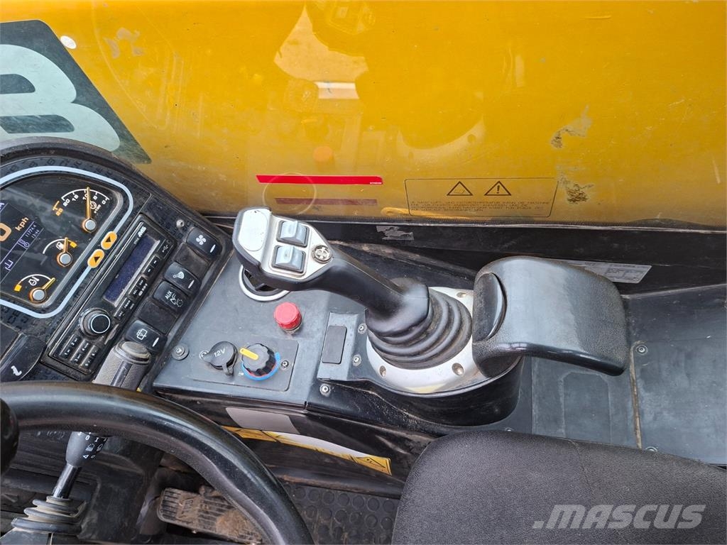 JCB 527-58 AGRI 4X4 Diger