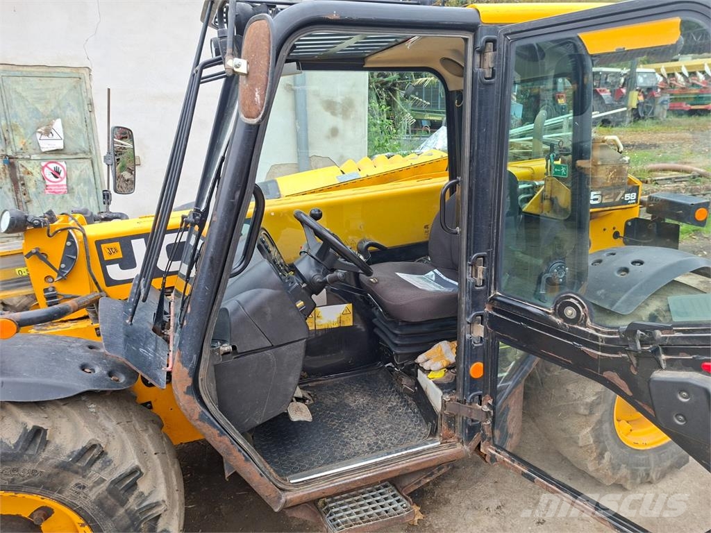 JCB 527-58 AGRI 4X4 Diger