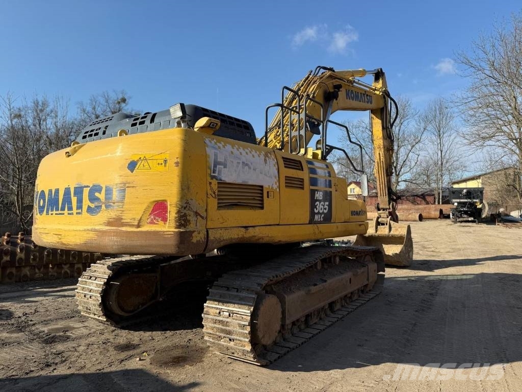 Komatsu HB 365 حفارات زحافة