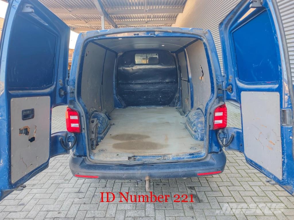 Volkswagen Transporter 2.0 TDI Gesloten opbouw