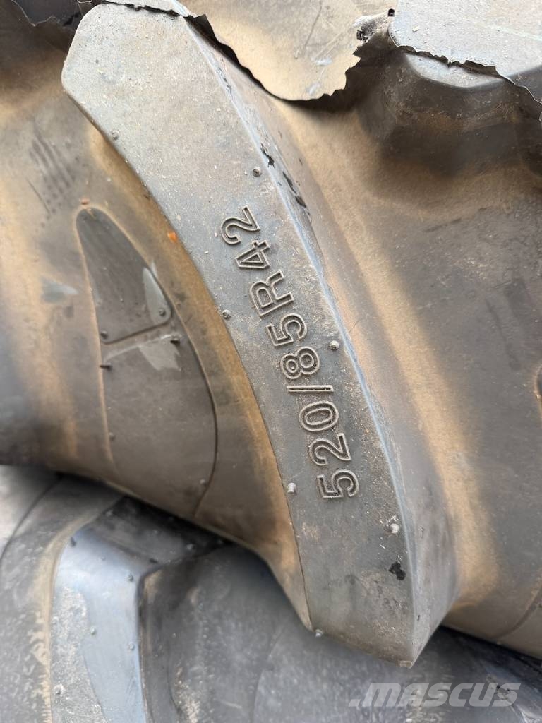 Agri banden / tires 520/85R42 set (4x) New Tyres, wheels and rims