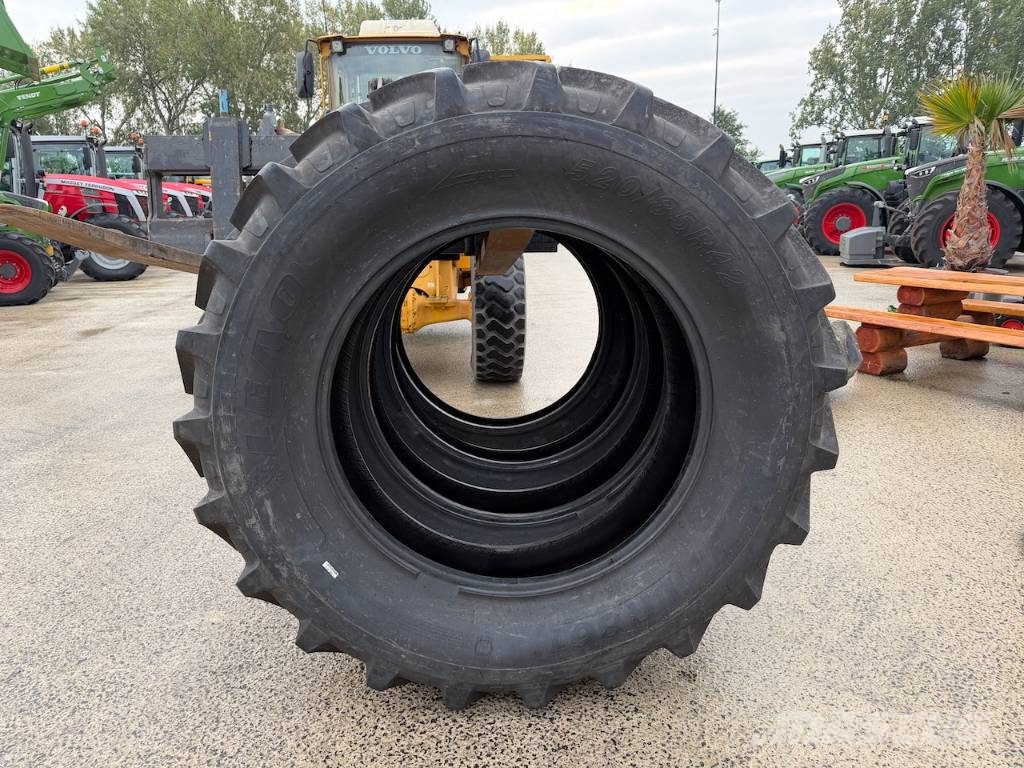 Agri banden / tires 520/85R42 set (4x) New Tyres, wheels and rims