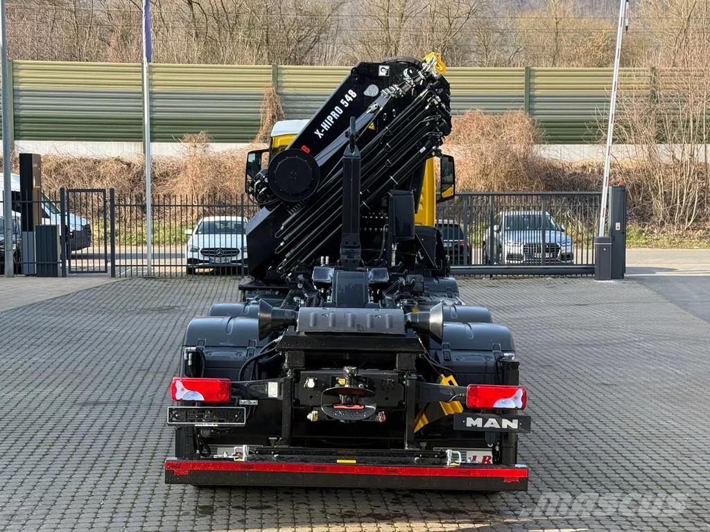 MAN TGS 35.520 TGS 35.520 8x4 Abrollkipper + Kran HIAB 工程吊钩车