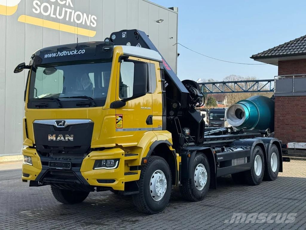 MAN TGS 35.520 TGS 35.520 8x4 Abrollkipper + Kran HIAB Hook lift trucks