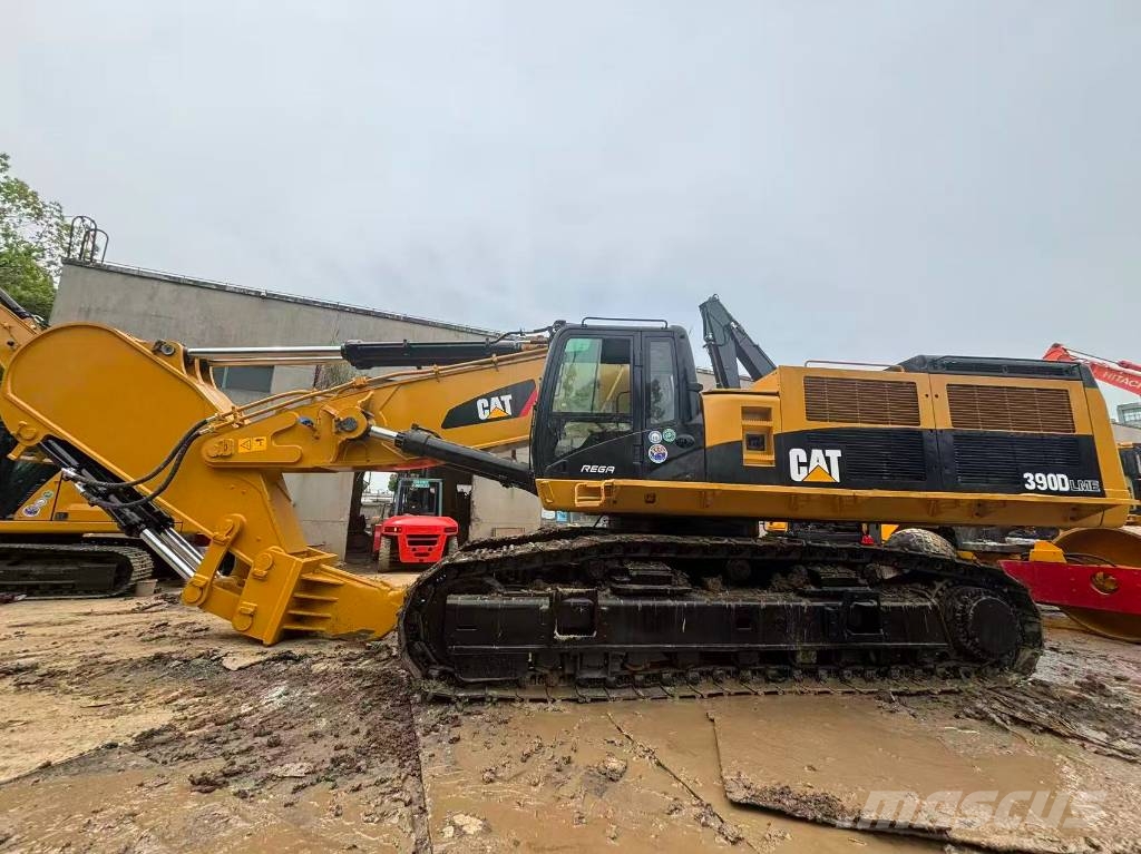 CAT 390 D L ME Raupenbagger