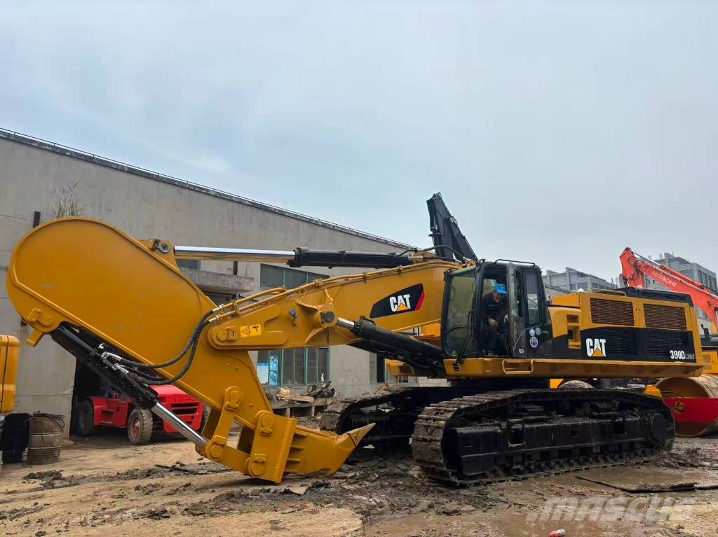 CAT 390 D L ME Raupenbagger