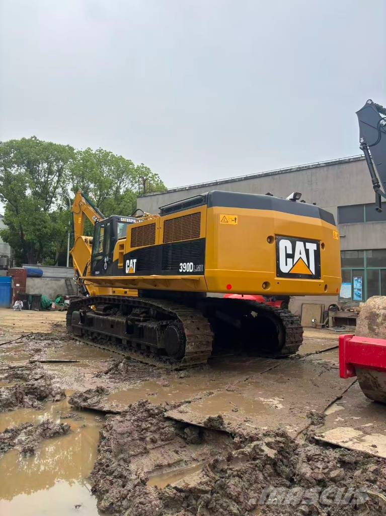 CAT 390 D L ME Raupenbagger