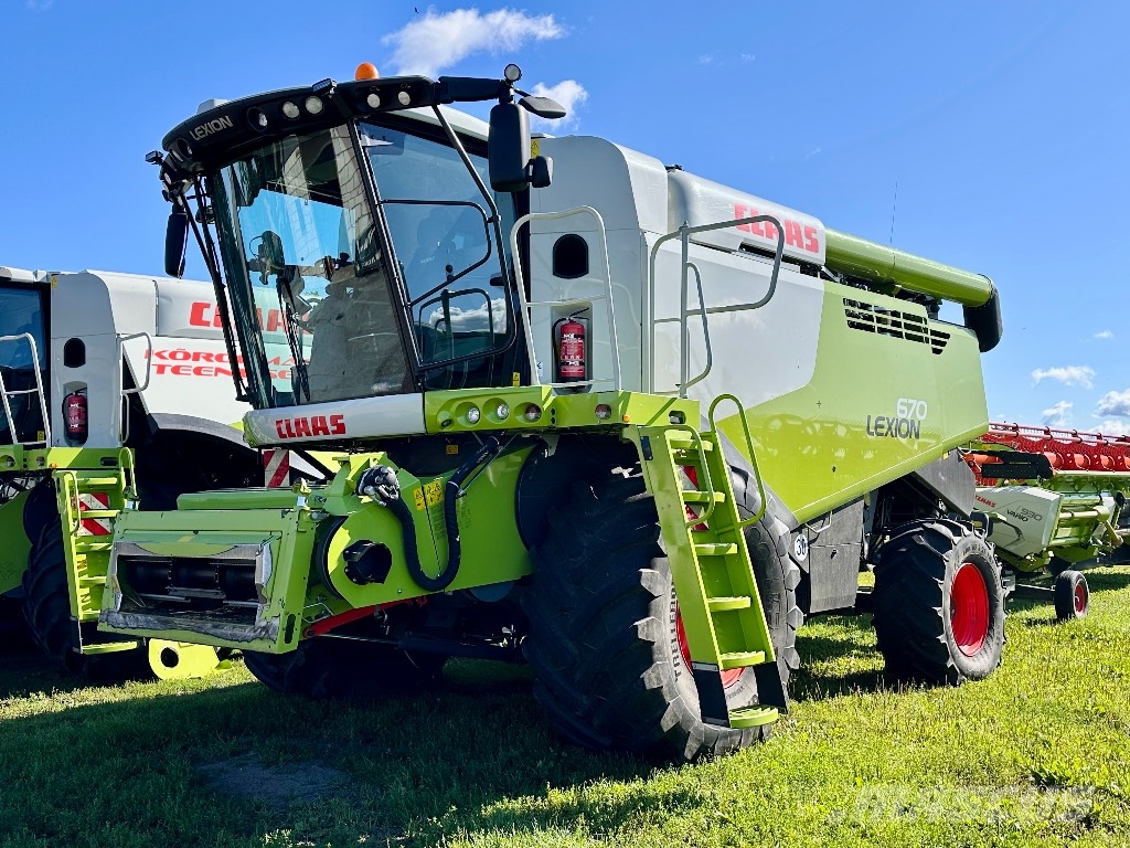 CLAAS Lexion 670 콤바인 수확기