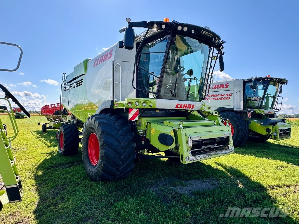 CLAAS Lexion 670 콤바인 수확기