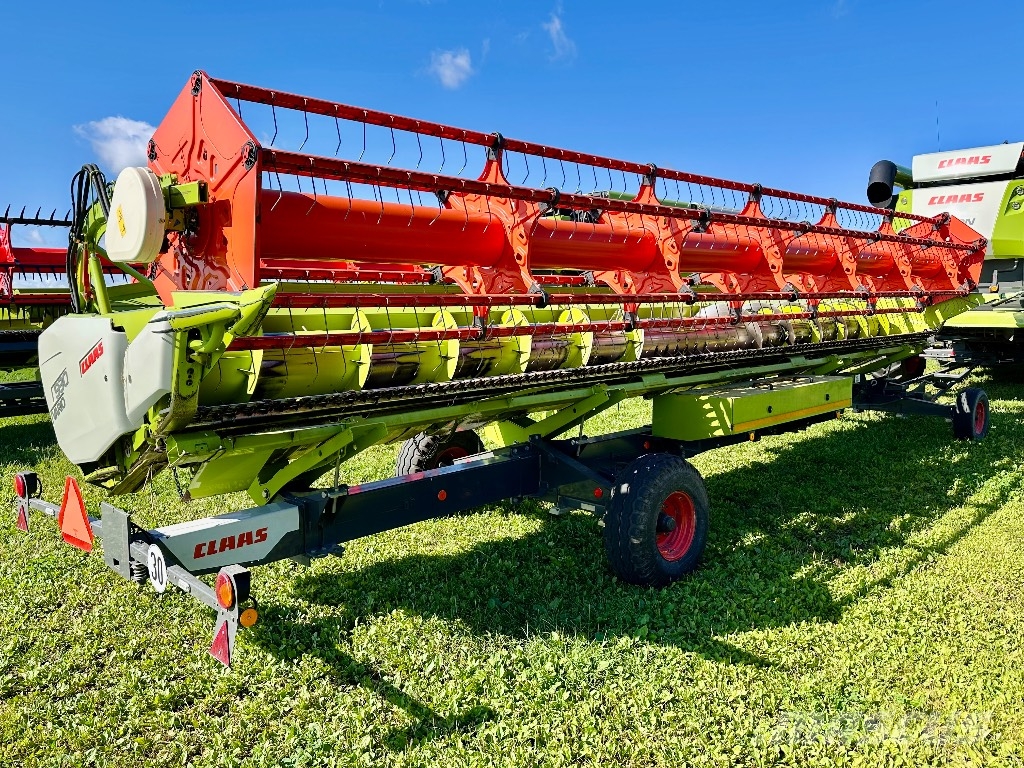 CLAAS Lexion 670 콤바인 수확기