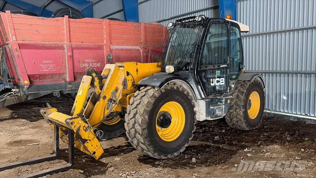 JCB 541-70 AGS Сельскохозяйственные телескопические погрузчики
