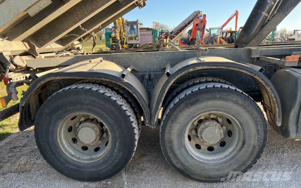 Renault Kerax 370 DXI Camiones bañeras basculantes o volquetes