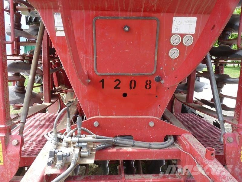 Horsch Pronto 8 DC مثاقيب