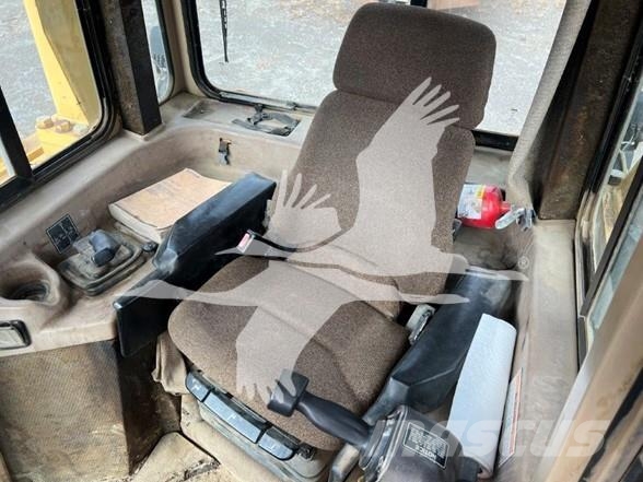 CAT D6R LGP Гусеничные бульдозеры