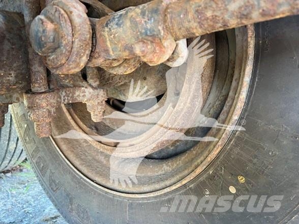 Fontaine Полуприцепы-Лесовозы