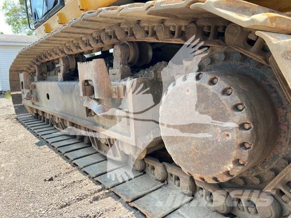 John Deere 670G LC Excavatoare pe șenile