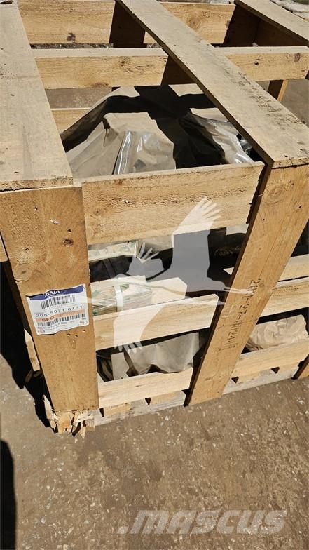 Komatsu PC750-6 PART # 209-27-00244 Citas sastāvdaļas