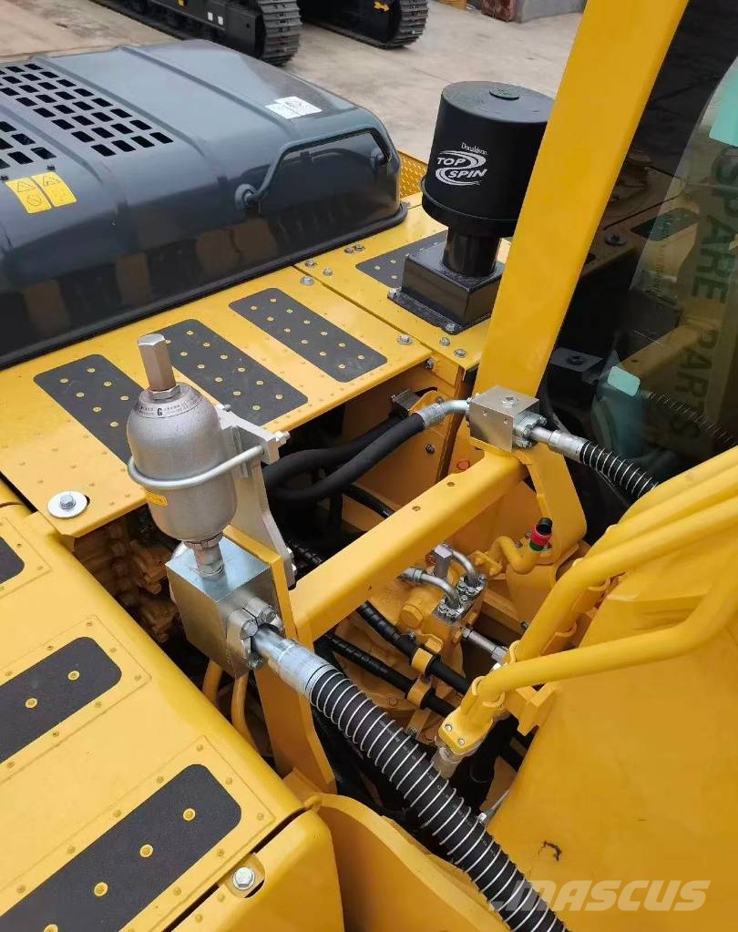 Komatsu PC 240 Εκσκαφείς με ερπύστριες