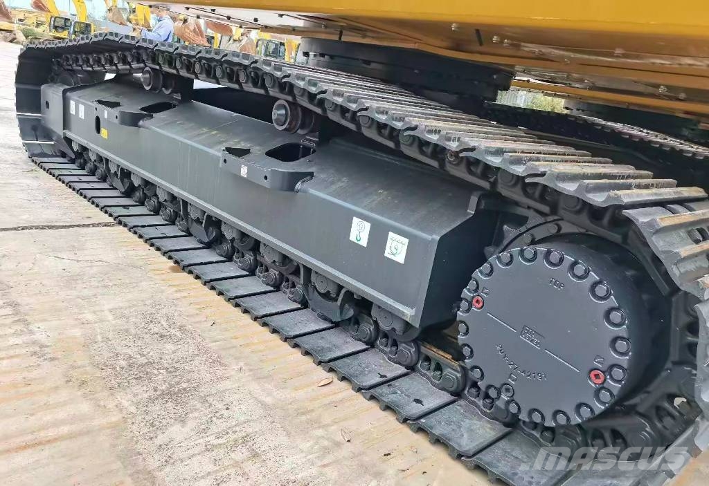 Komatsu PC 240 Εκσκαφείς με ερπύστριες