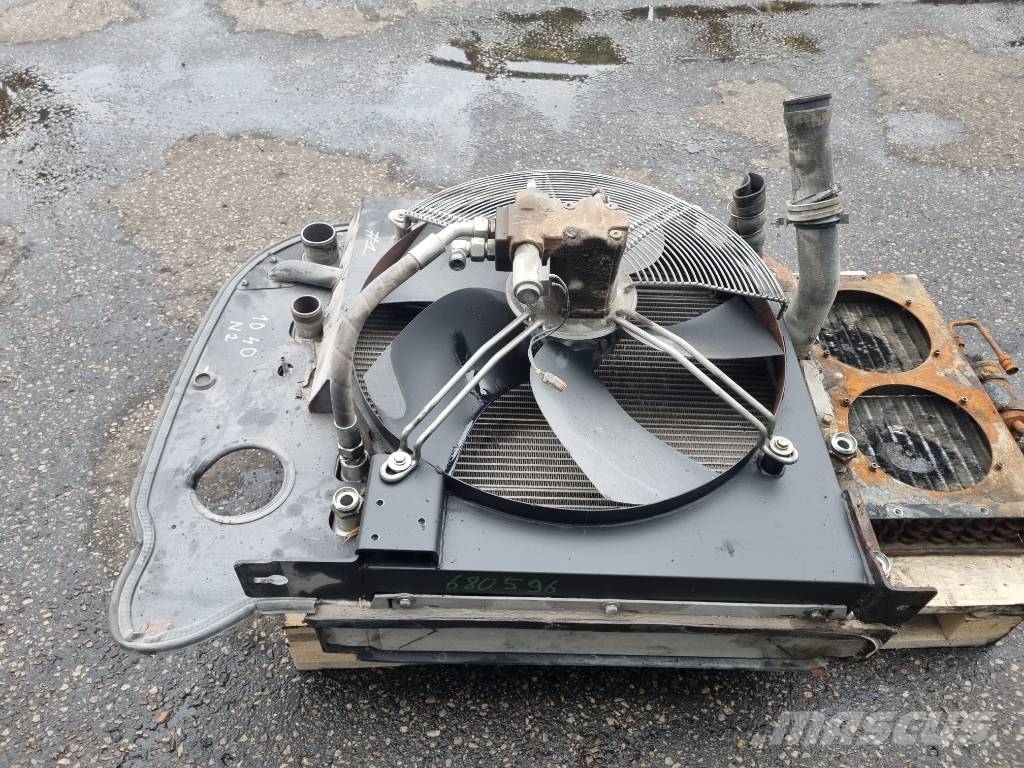 Manitou 1040 Radiator Radiatoren