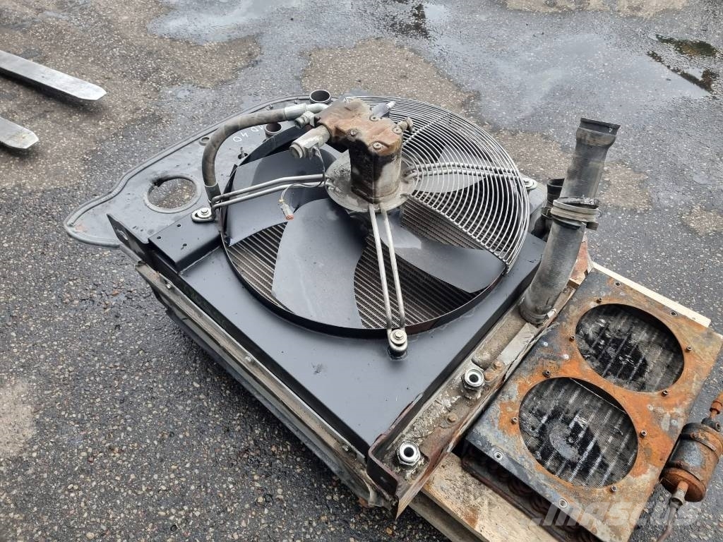 Manitou 1040 Radiator Radiatoren