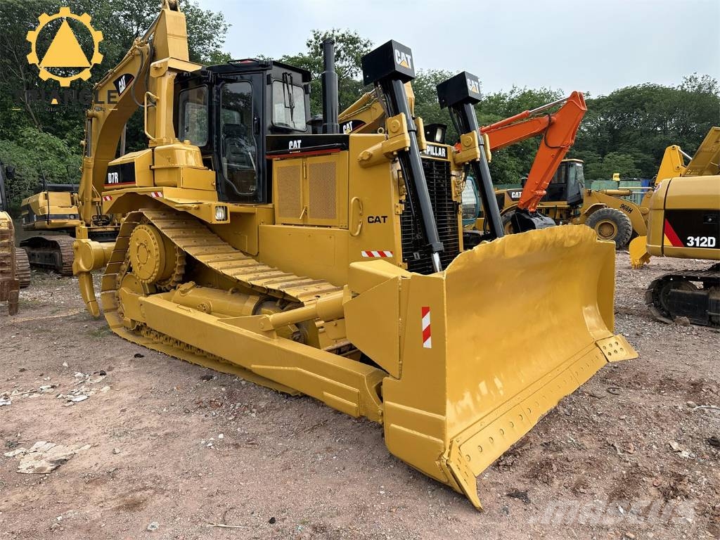CAT D 7 R lánctalpas dózerek