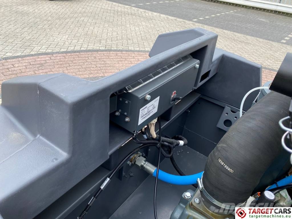 Atlas Copco XAS88 Air Compressor 7Bar 5000L/M NEW UNUSED Kompresori