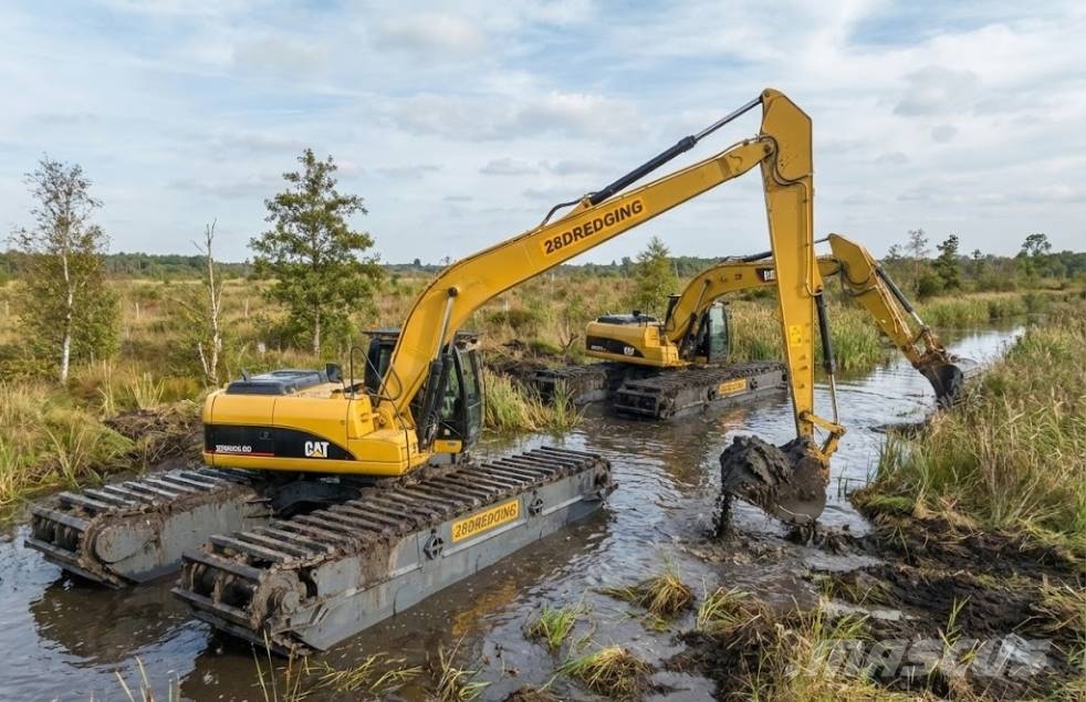CAT 320 AMPIBIOUS EXCAVATOR RENTAL Kétéltű markolók