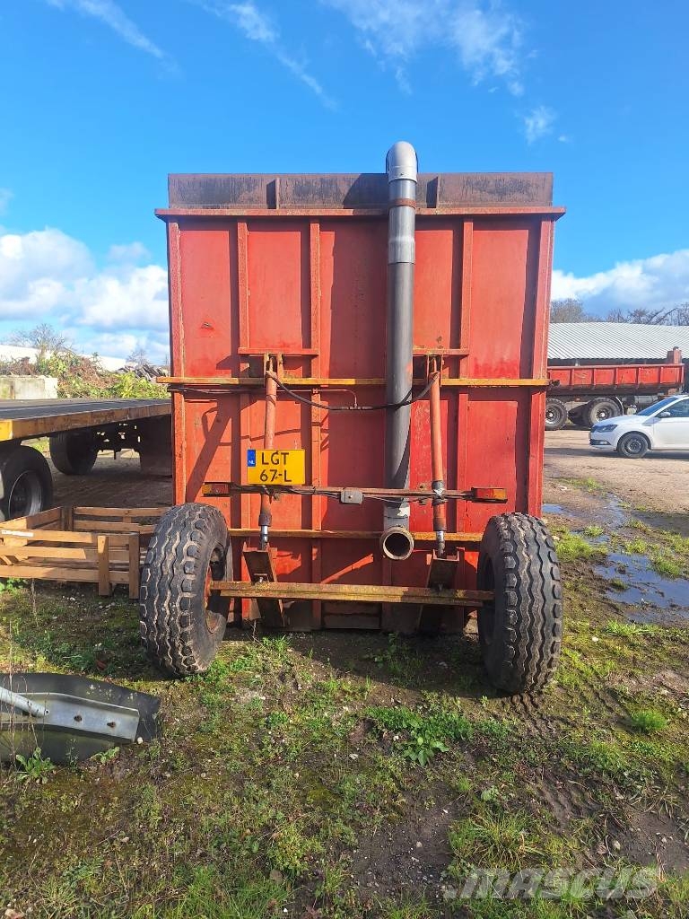 Mestcontainer 41 kuub Other fertilizing machines and accessories