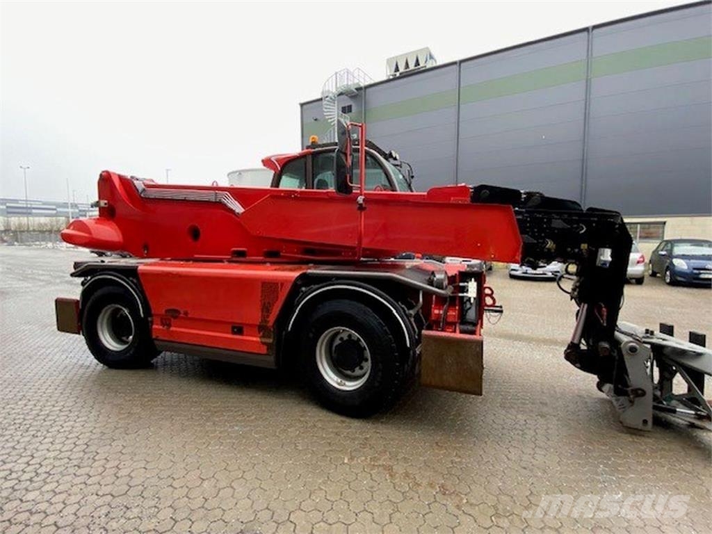 Manitou MRT2470P+ ST4 Telescopic handlers