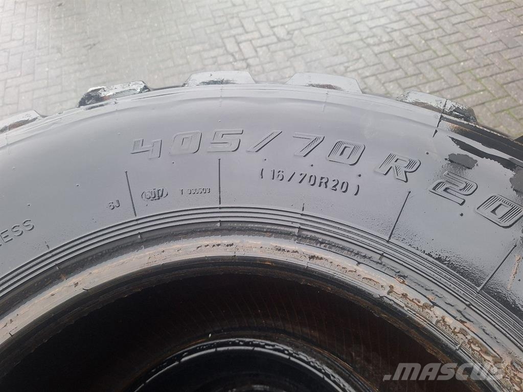 Schaeff SKL844-Mitas 405/70R20 (16/70R20)-Tire/Reifen/Band Gumiabroncsok, kerekek és felnik