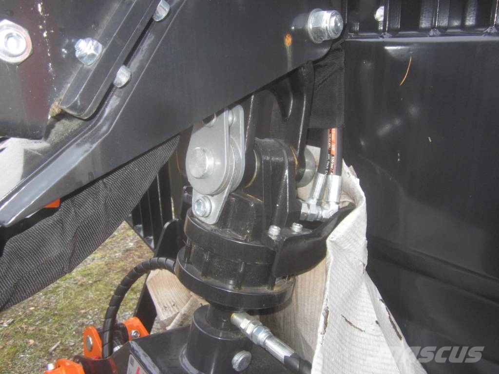 BMF 650 + 8T2 Metsävaunu Metsaveohaagised