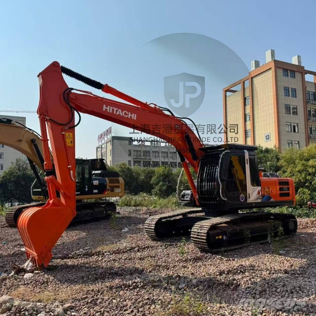Hitachi ZX 210 Bagri goseničarji