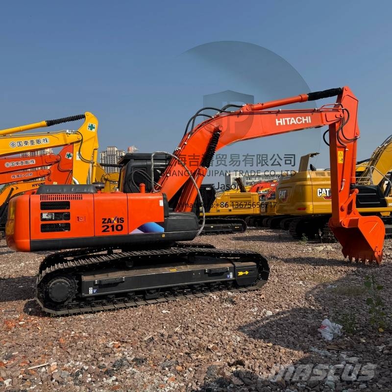 Hitachi ZX 210 Bagri goseničarji