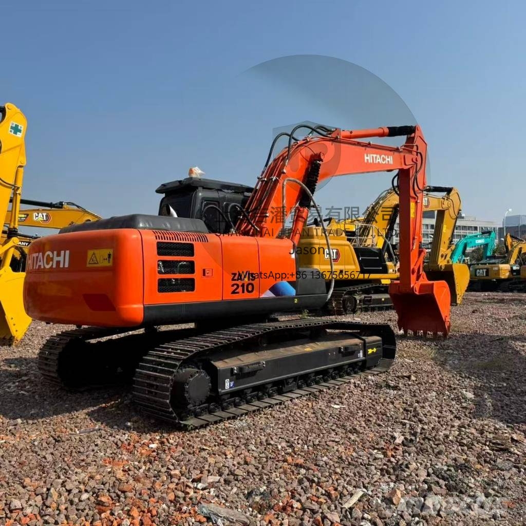 Hitachi ZX 210 Bagri goseničarji