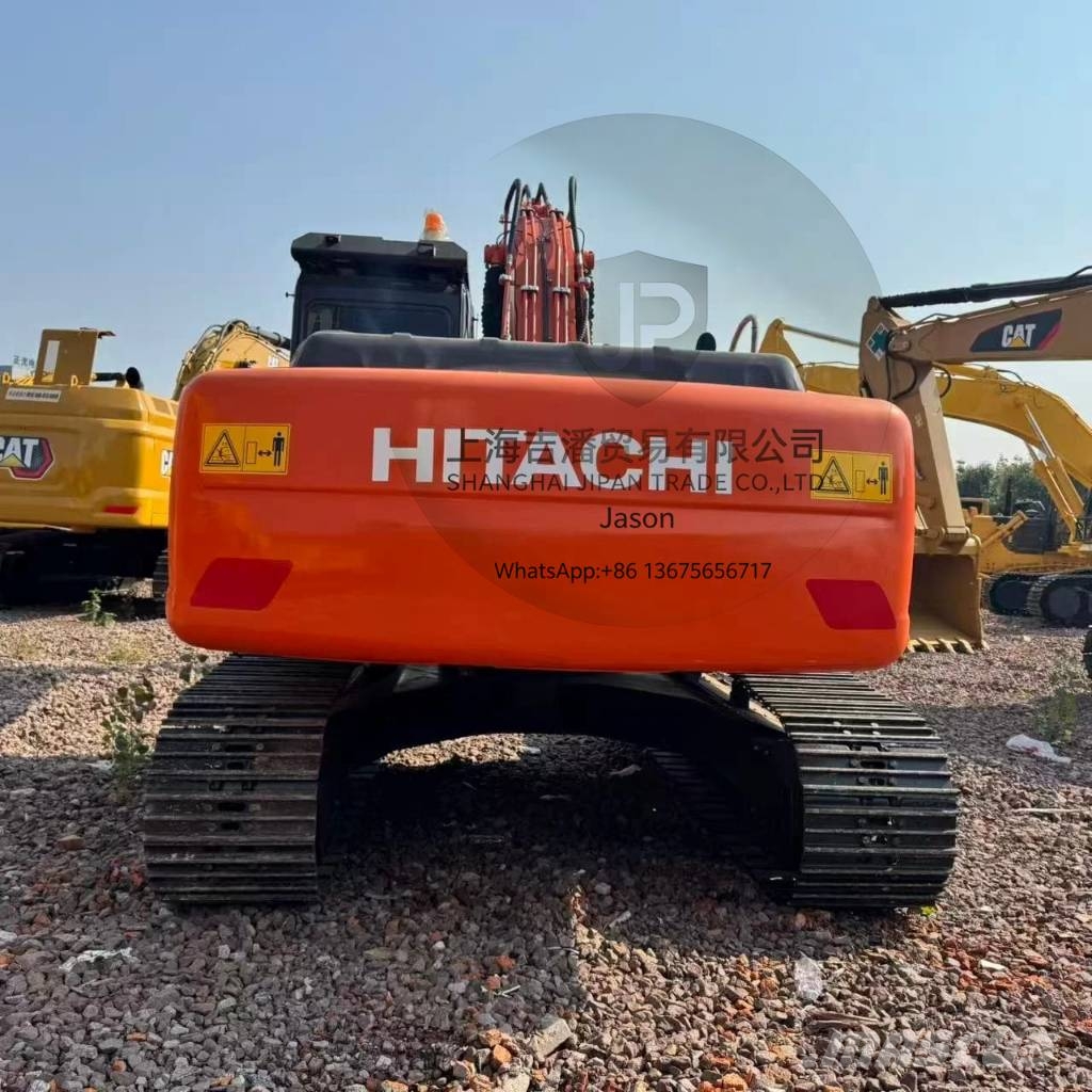 Hitachi ZX 210 Bagri goseničarji