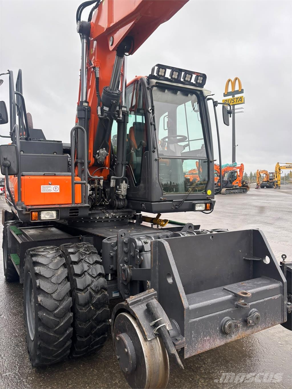 Doosan DX170W-5 artic KISKOKONE Pyöräkaivukoneet