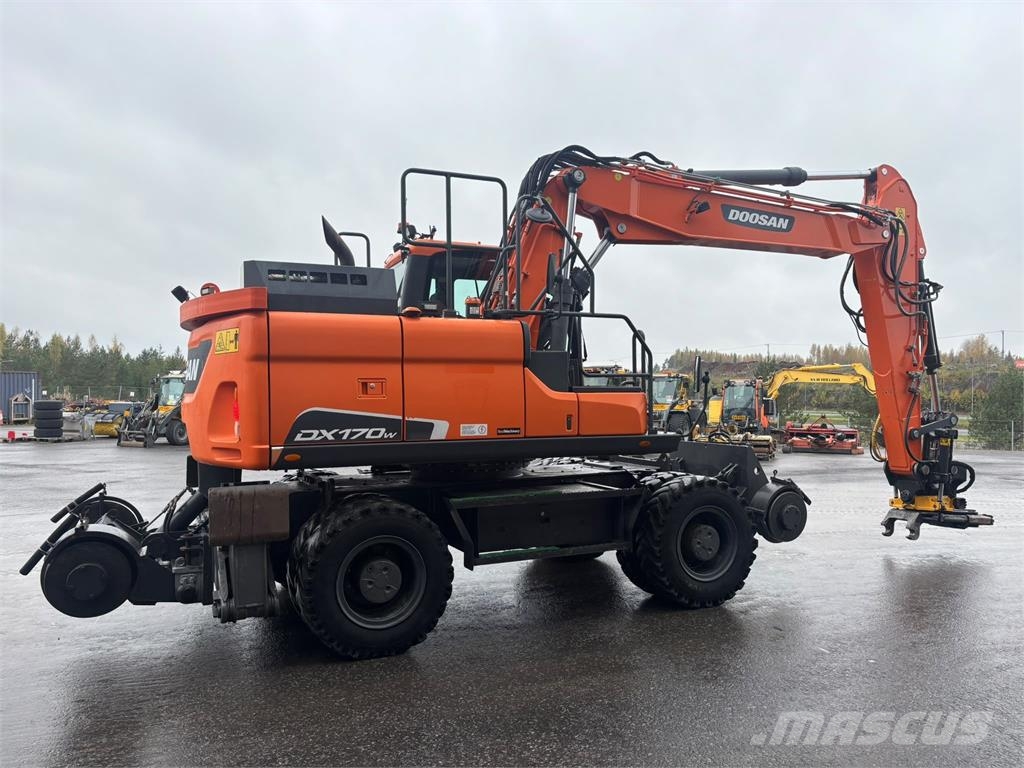 Doosan DX170W-5 artic KISKOKONE Pyöräkaivukoneet