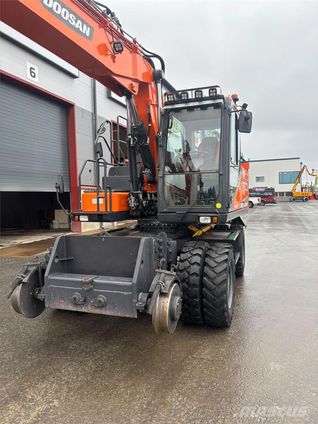 Doosan DX170W-5 artic KISKOKONE Pyöräkaivukoneet