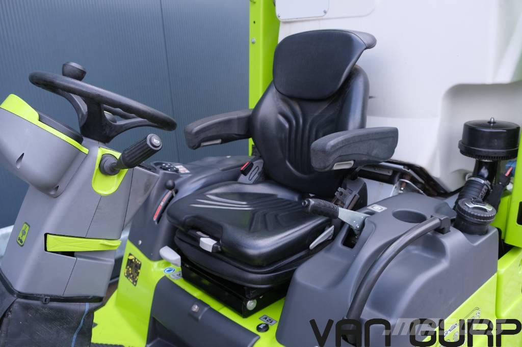 Grillo FD 2200 TS | 2021 | 1540h | 37PK Diesel Vrtni traktor kosilnice