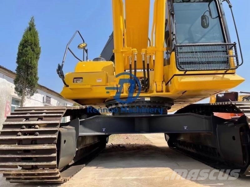 Komatsu PC360-8 حفارات زحافة