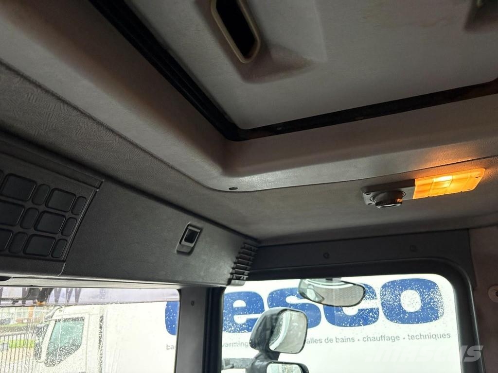 Scania 94 G + Loadlift + Manual + Euro 2 Kapali kasa kamyonlar